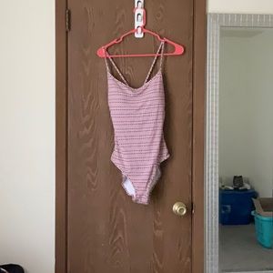 Athleta one piece bathing suit